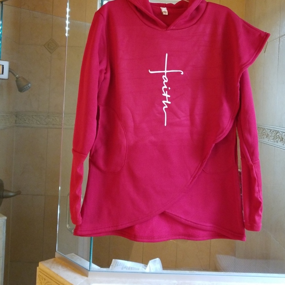 Faith hoodie,  deep red size m